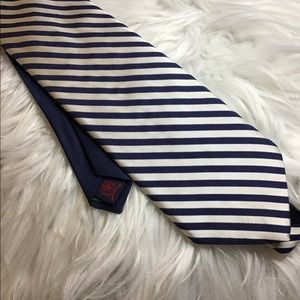 Tommy Hilfiger 100% silk tie